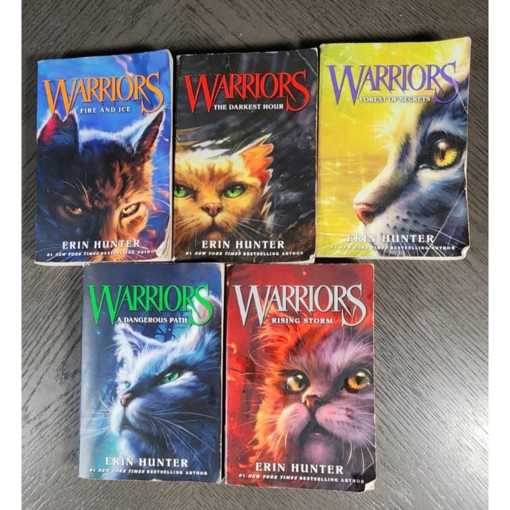 Warriors by‎ Erin Hunter Books 2-6
